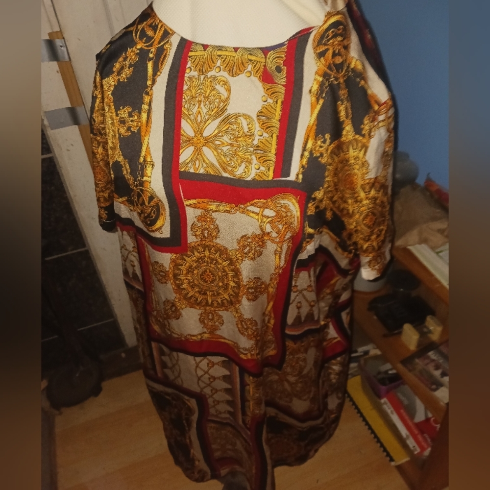 Boohoo plus , chain printed shift dress